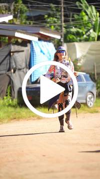 BIB:  <button type="button" onclick="openModal(26574871)" class="btn btn-primary btn-sm float-right" data-toggle="modal" data-target=".modal-high-quality">
                <i class="fa fa-download"></i> Download
                </button>